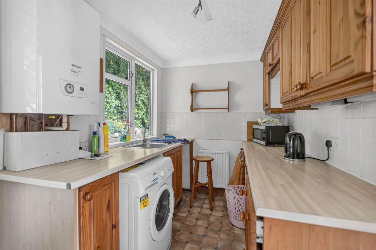Camrose, Haverfordwest, SA62, photo 23