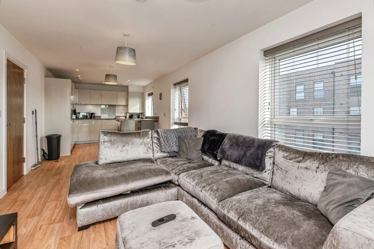 Colliford Road, West Thurrock, RM20, photo 6