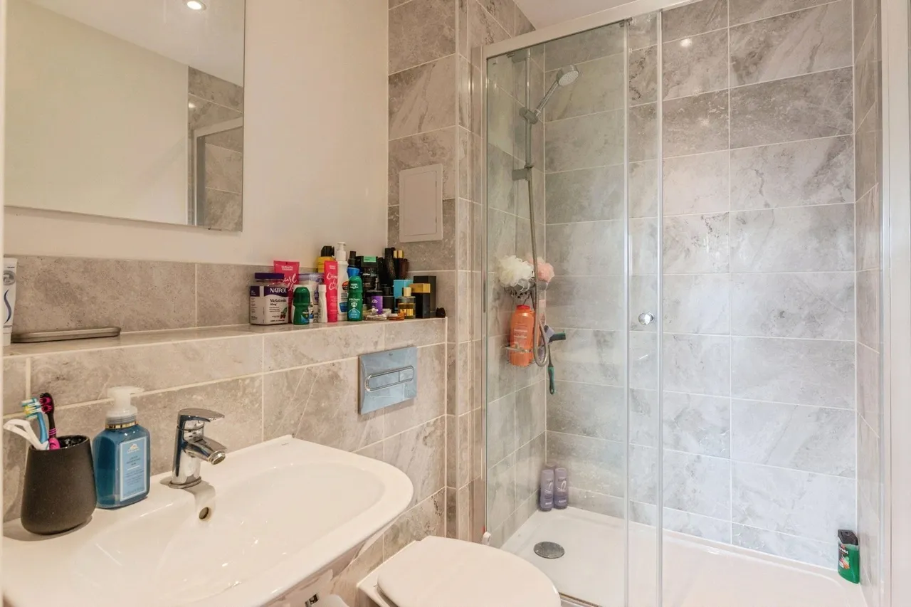 Colliford Road, West Thurrock, RM20, photo 15