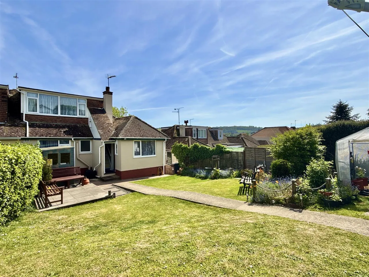 Northfields Lane, Brixham, photo 9