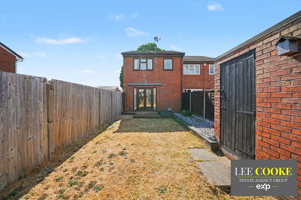 Bellman Close, Darlaston, WS10 8UR, photo 4