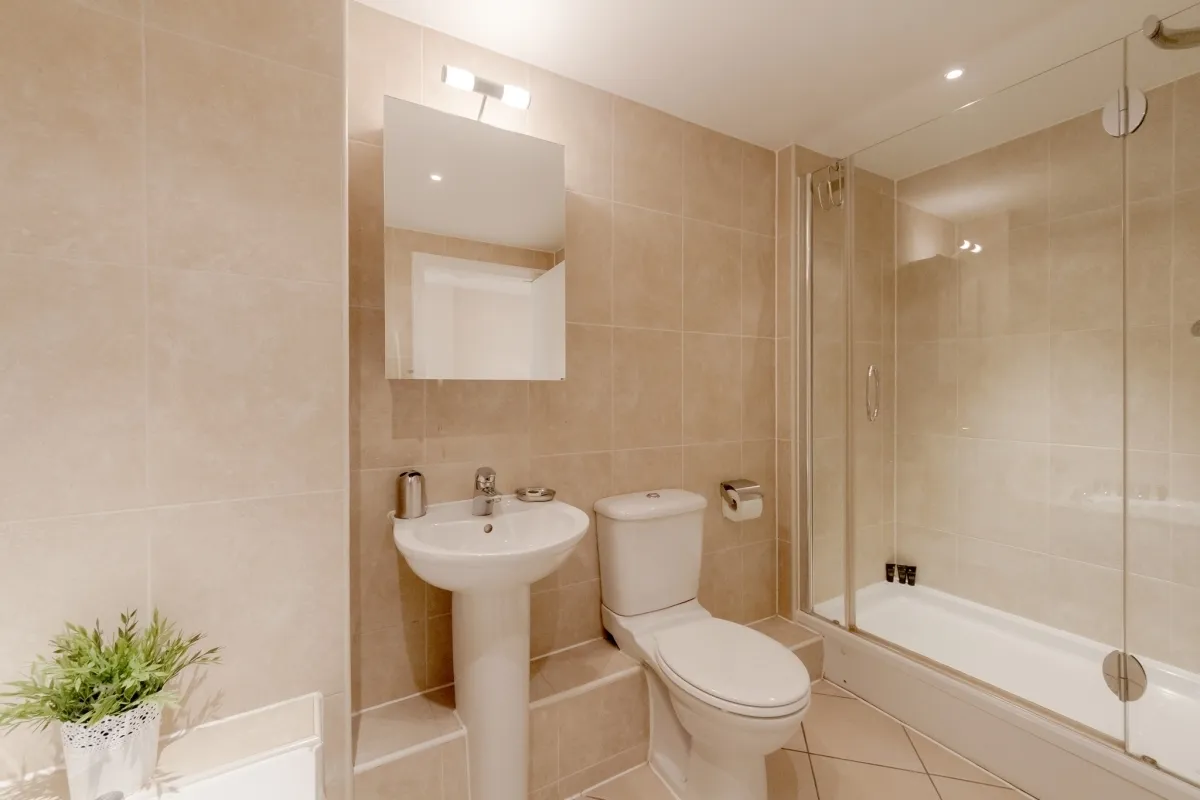 Hartfield Crescent London SW19, photo 5
