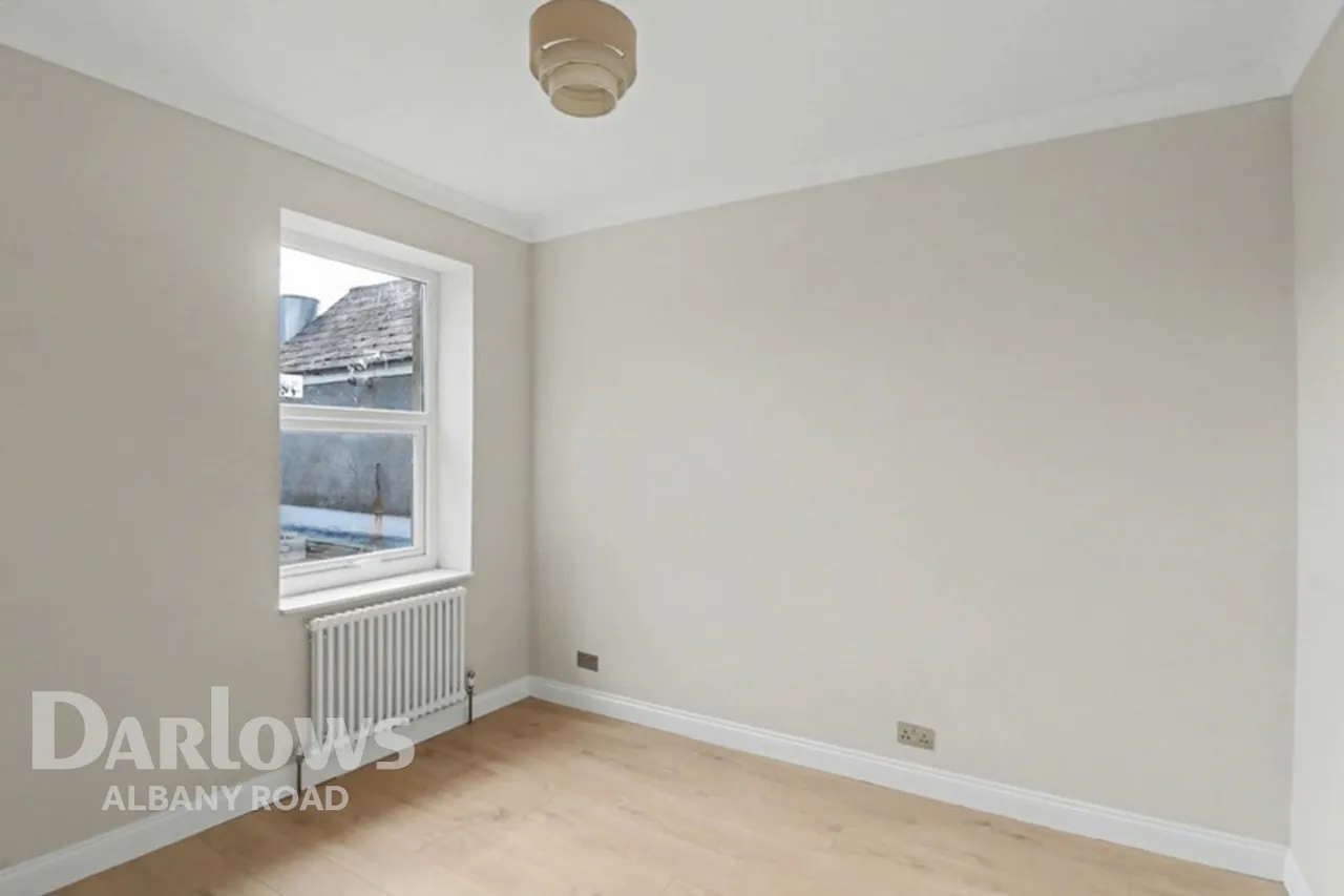 Crwys Road, Cardiff, photo 4