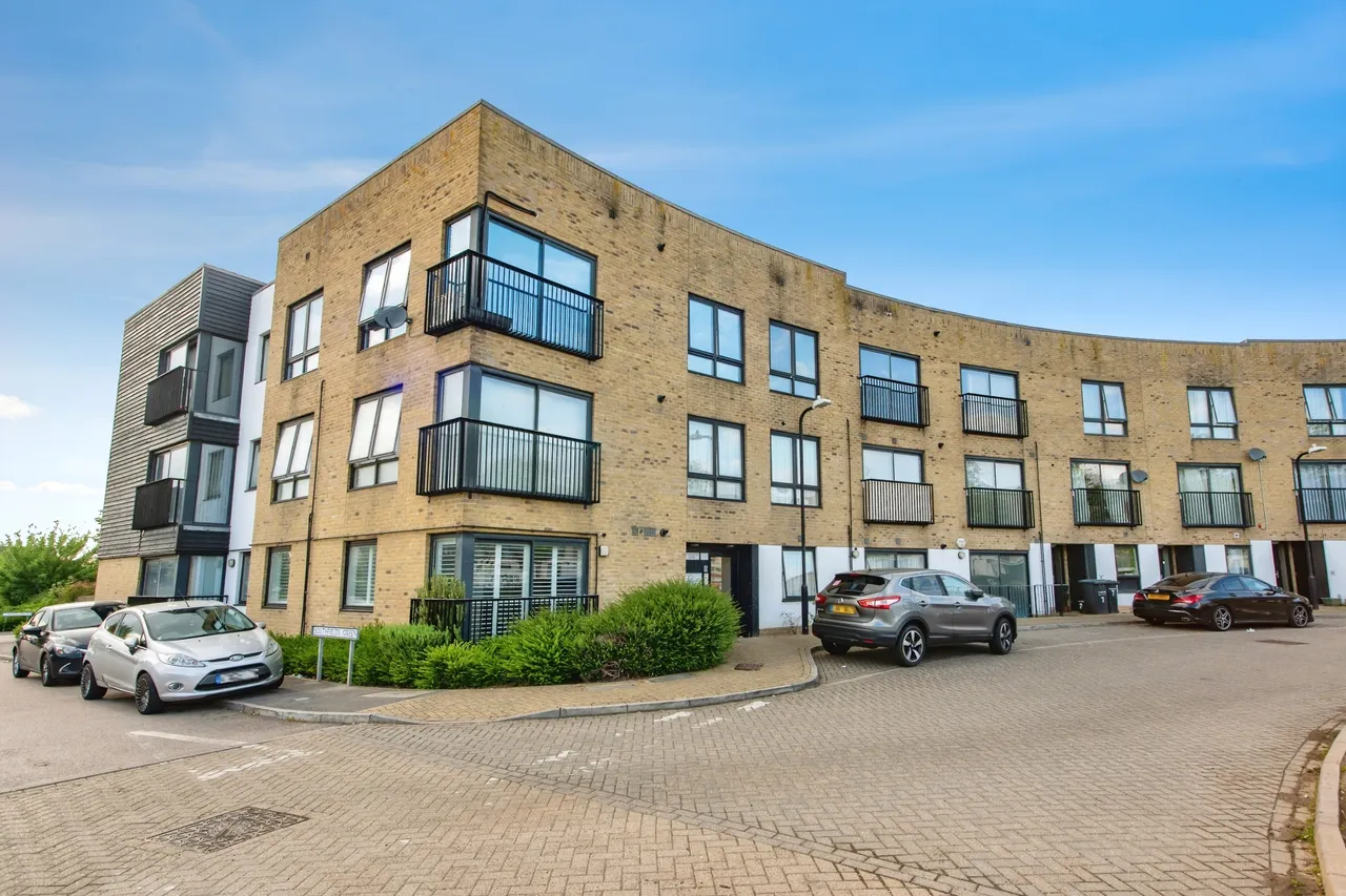 5 Southfields Green, Gravesend, photo 10