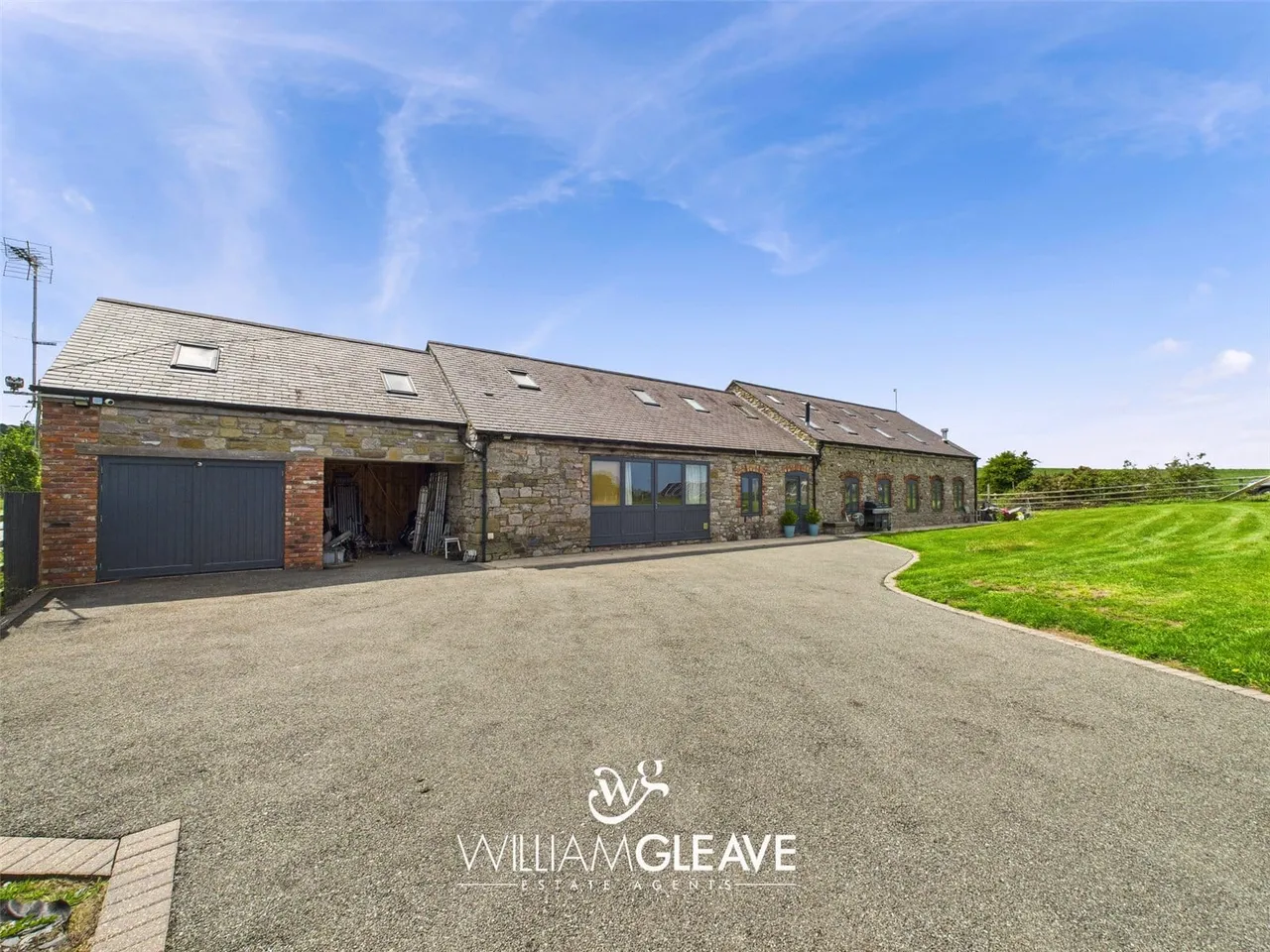 The Barn, Trelogan, Flintshire, CH8 9BE, photo 32