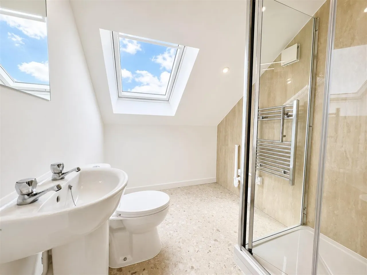 Semi-Detached Sold Subject to ContractCromwell Road, Hounslow, TW3, photo 14