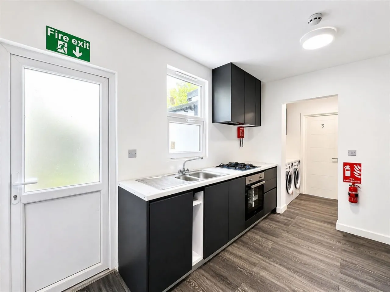 Semi-Detached Sold Subject to ContractCromwell Road, Hounslow, TW3, photo 10