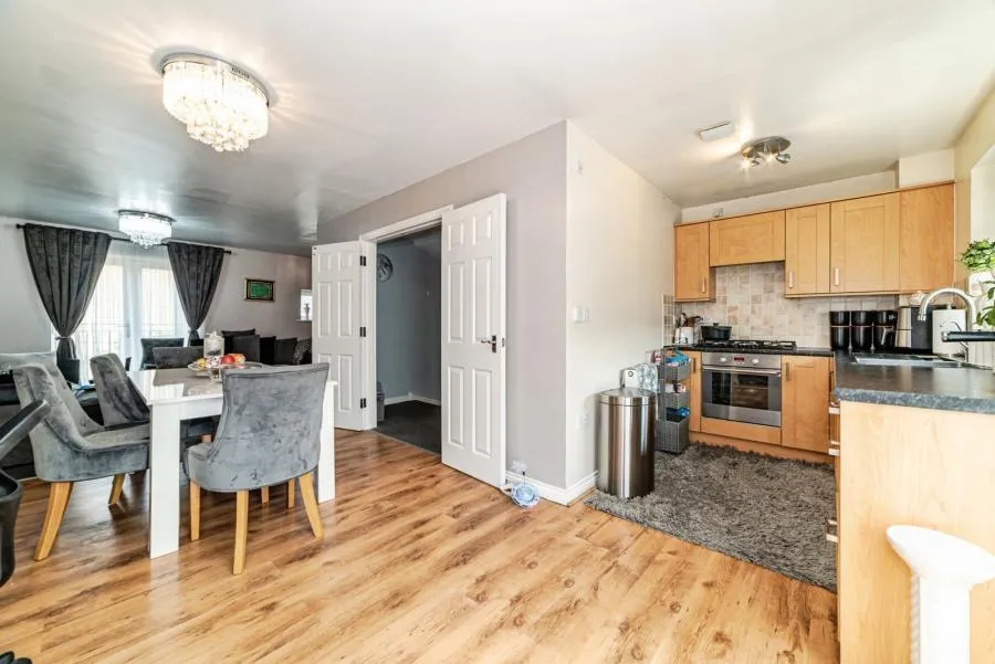 Peggs Way, Basingstoke, RG24, photo 6