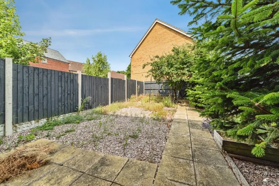 Peggs Way, Basingstoke, RG24, photo 9
