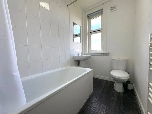 Mitchell Street, West End, DD2, photo 8
