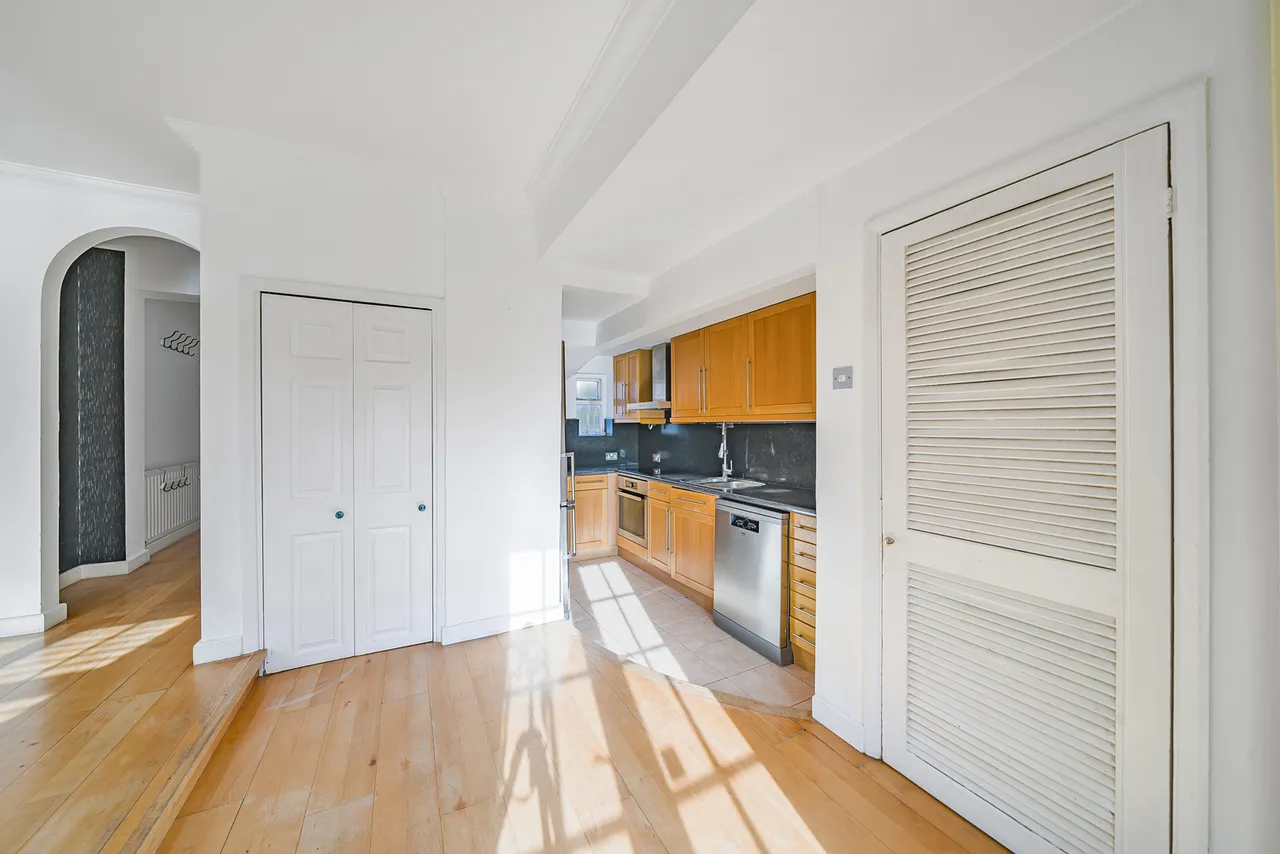 Brookland Close, Hampstead Garden Suburb, NW11, photo 5