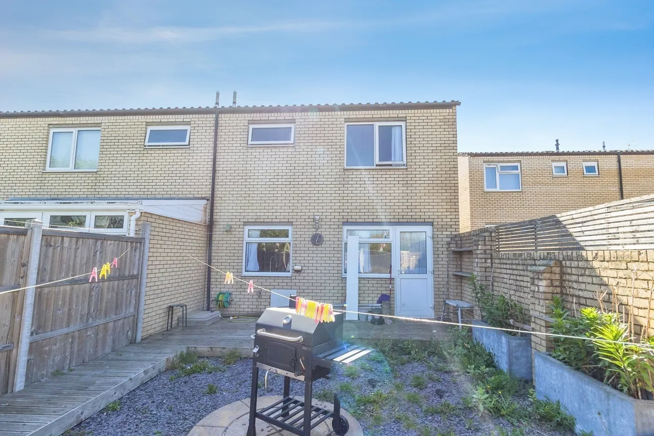 Mullen Avenue, Downs Barn, Milton Keynes, Buckinghamshire, MK14, photo 17