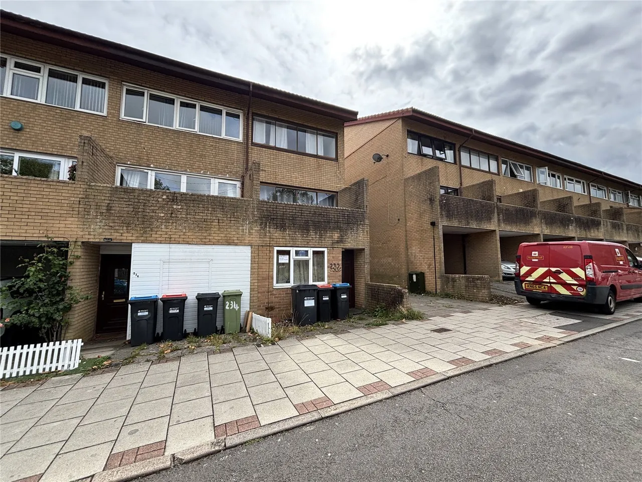 5 bed house for sale, Conniburrow Boulevard, Conniburrow, MK14