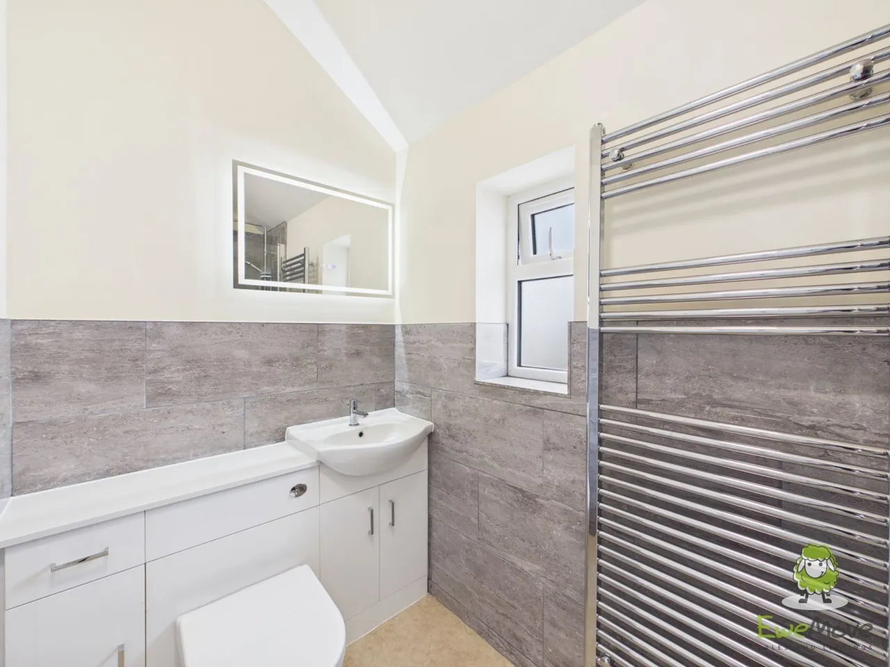 Sunny View Holt Road, Cross Lanes, LL13, photo 9