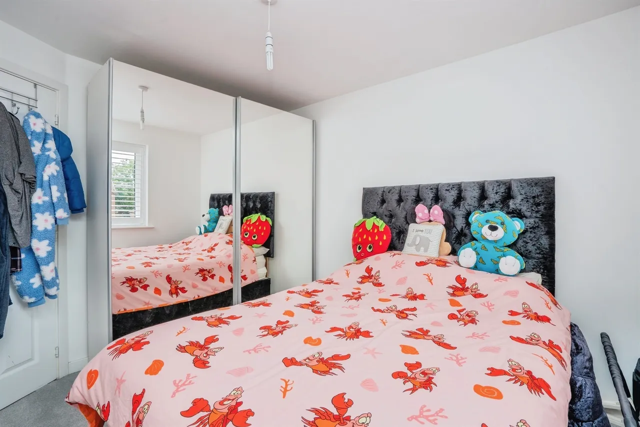 Taylor Close, Waterlooville, PO7, photo 16