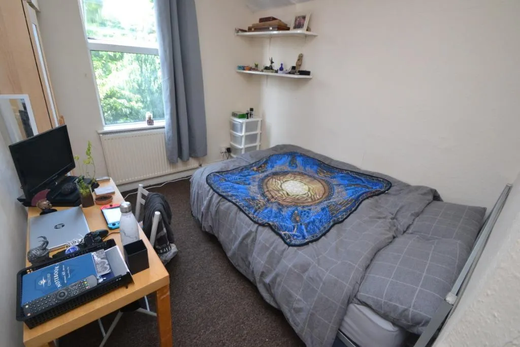 Harrington Drive, Lenton, NG7, photo 4