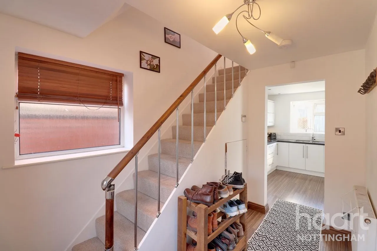 Fraser Square, Carlton, NG4, photo 8