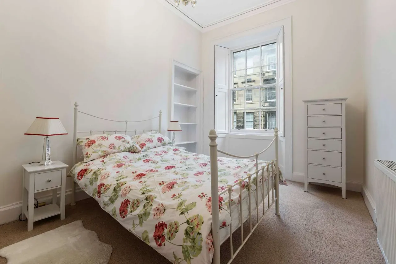Cumberland Street, Edinburgh, Midlothian, EH3 6RE, photo 8