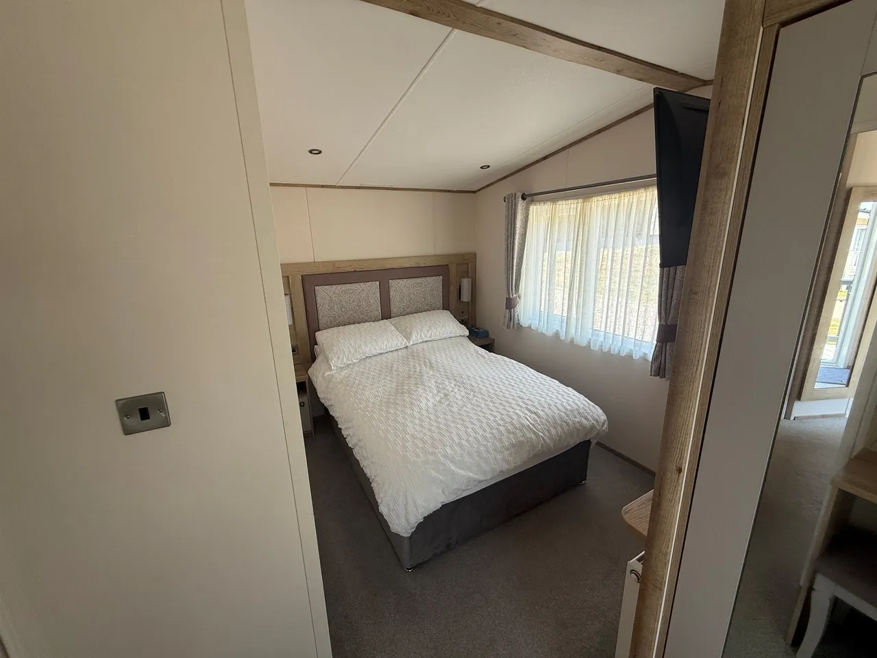 Carlton Meres Holiday Park, Carlton, Saxmundham, photo 8