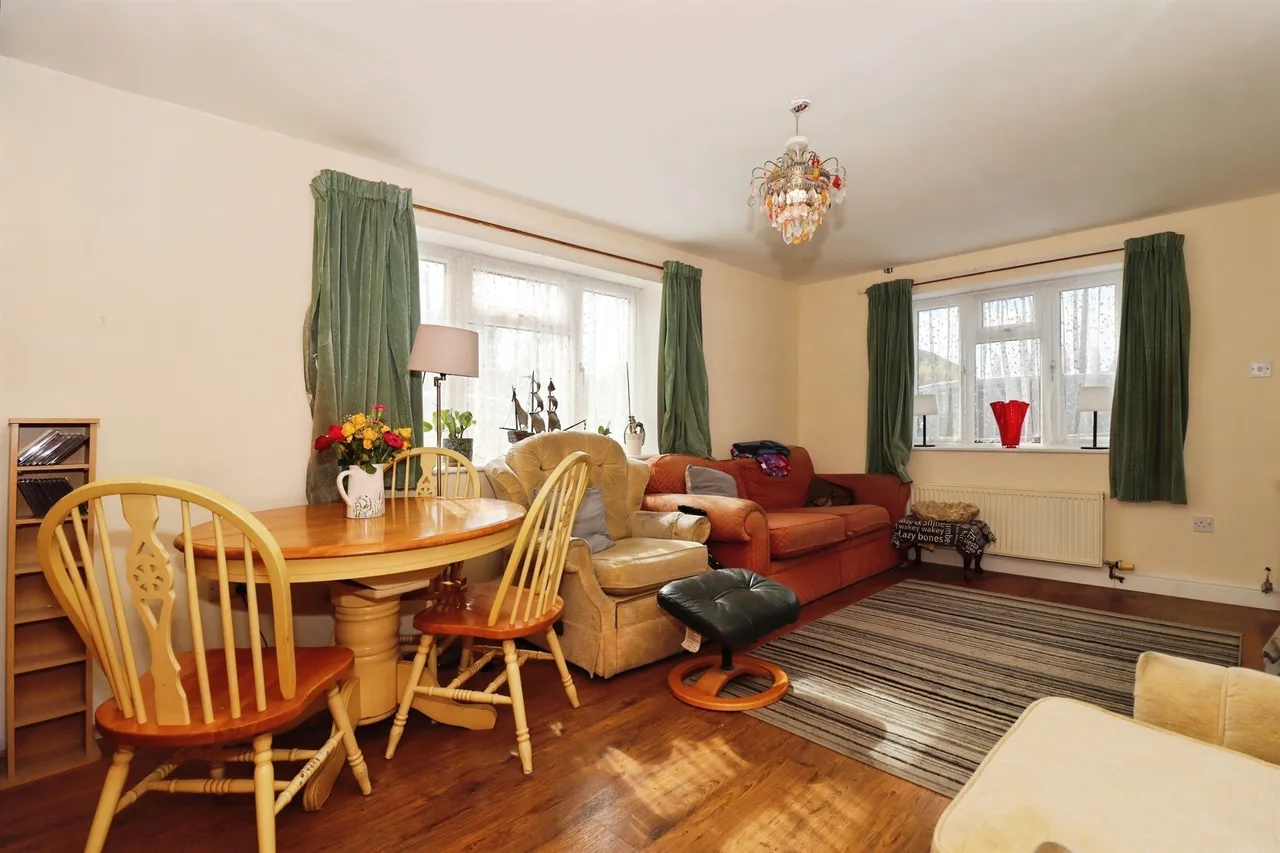 Cranleigh Court Road, Yate, BS37, photo 3