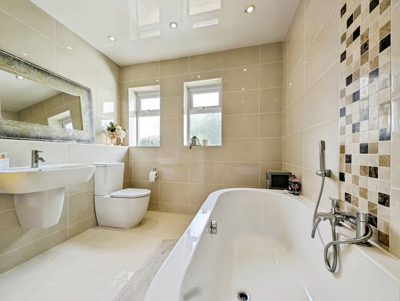 Middle Drive, Ponteland, Newcastle upon Tyne, Northumberland, NE20, photo 9