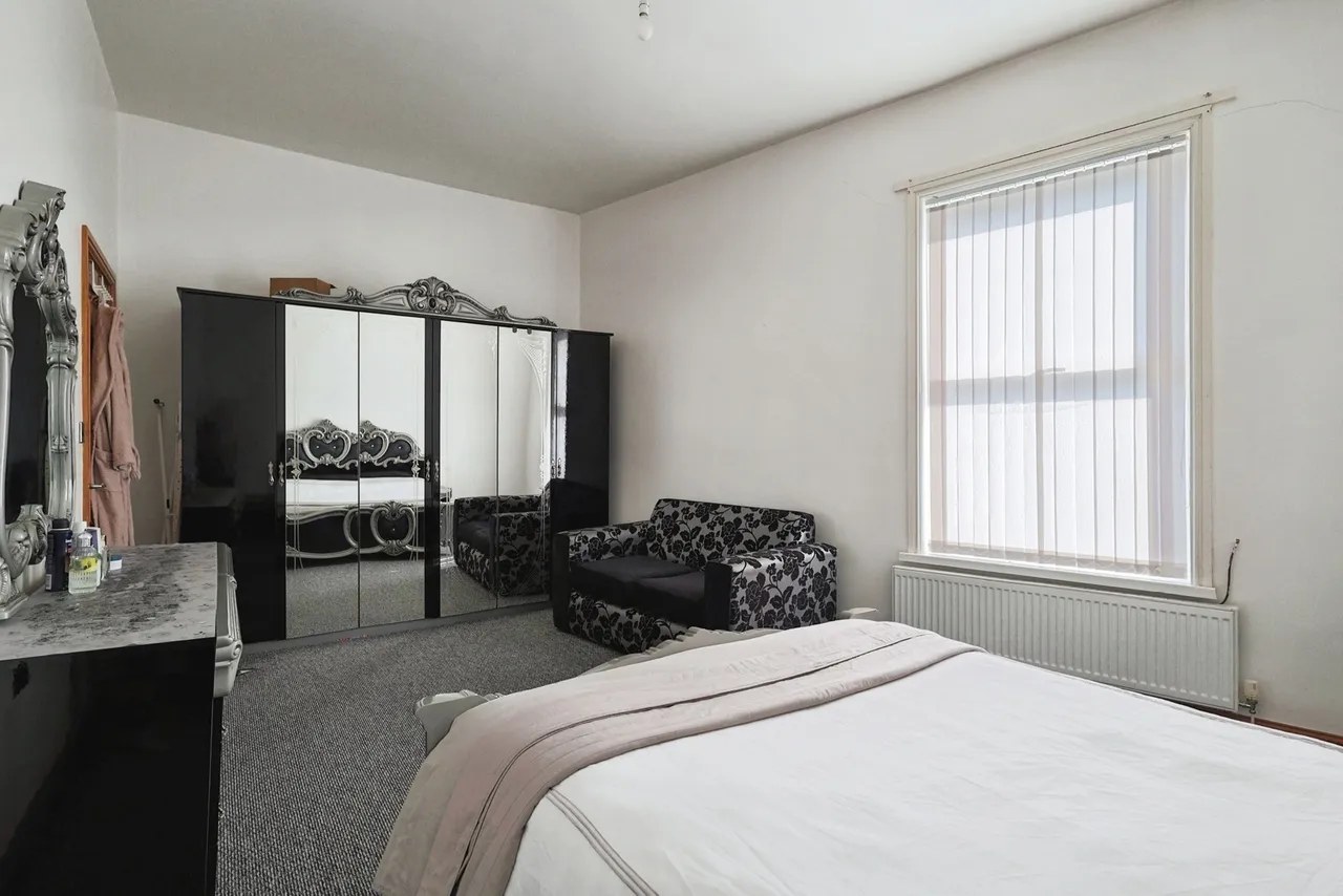 Mossley Road, Ashton-under-Lyne, Greater Manchester, OL6, photo 10