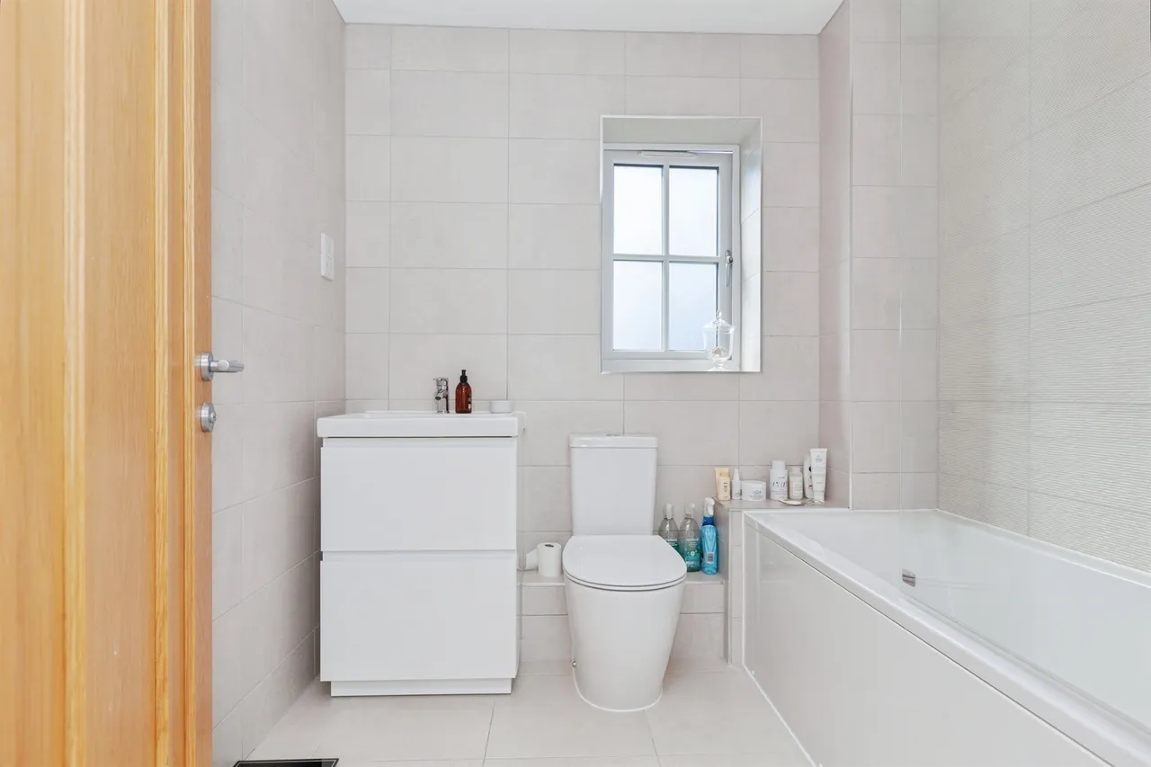 Gilden Drive, Gilmorton, LE17, photo 16