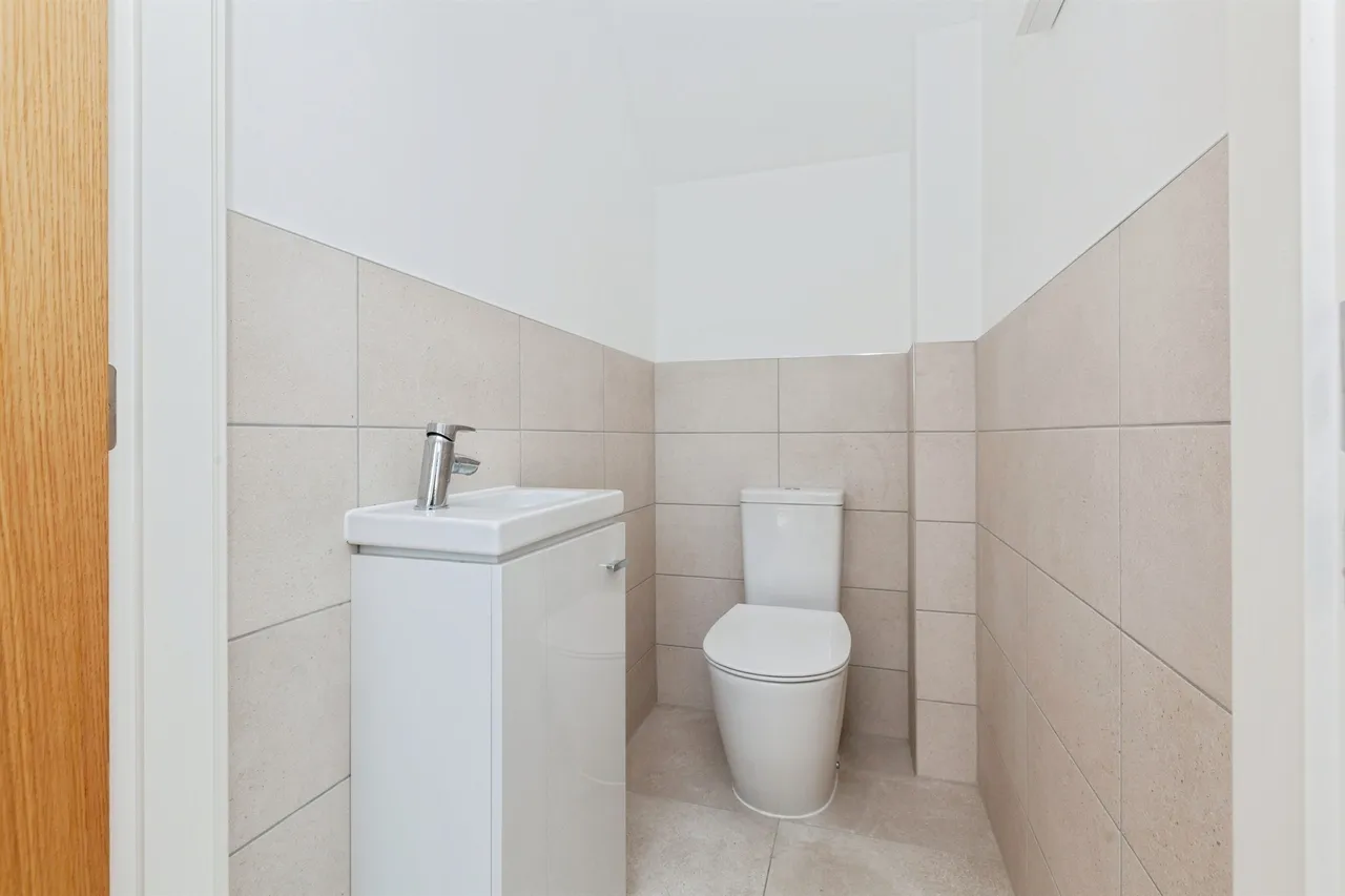 Gilden Drive, Gilmorton, LE17, photo 10