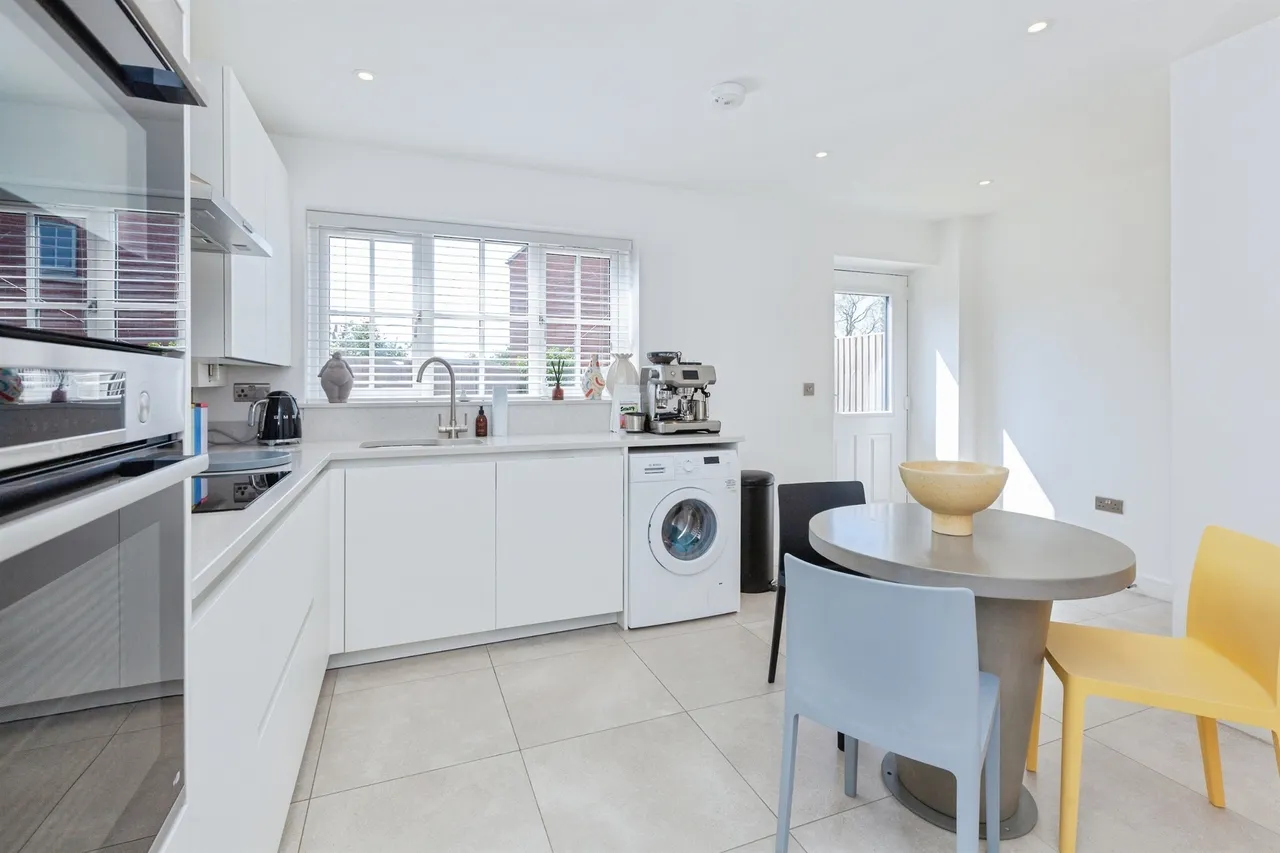 Gilden Drive, Gilmorton, LE17, photo 7