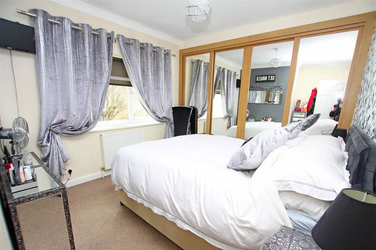 Charminster Road, Bournemouth, photo 7
