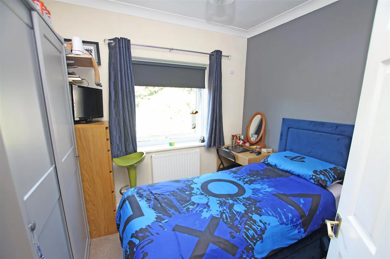 Charminster Road, Bournemouth, photo 9