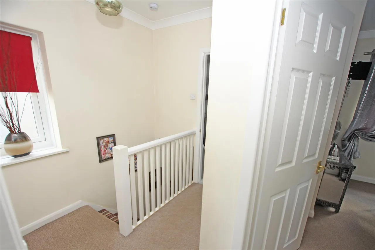 Charminster Road, Bournemouth, photo 6