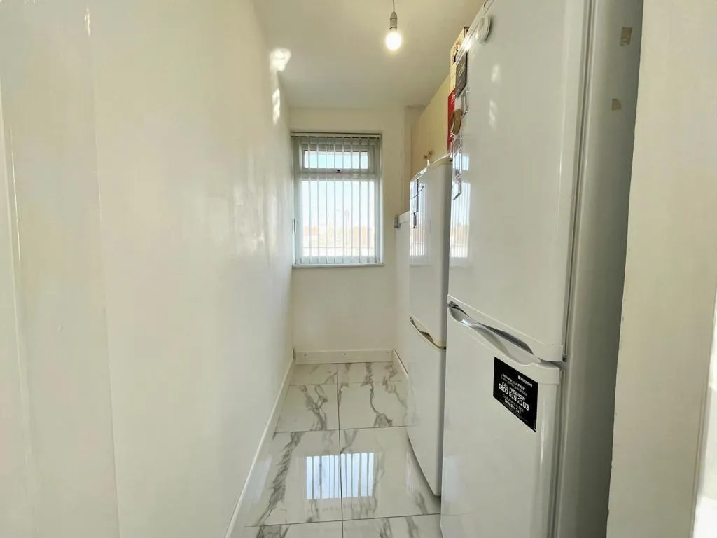 Beaumont Leys Lane, Leicester, LE4, photo 5