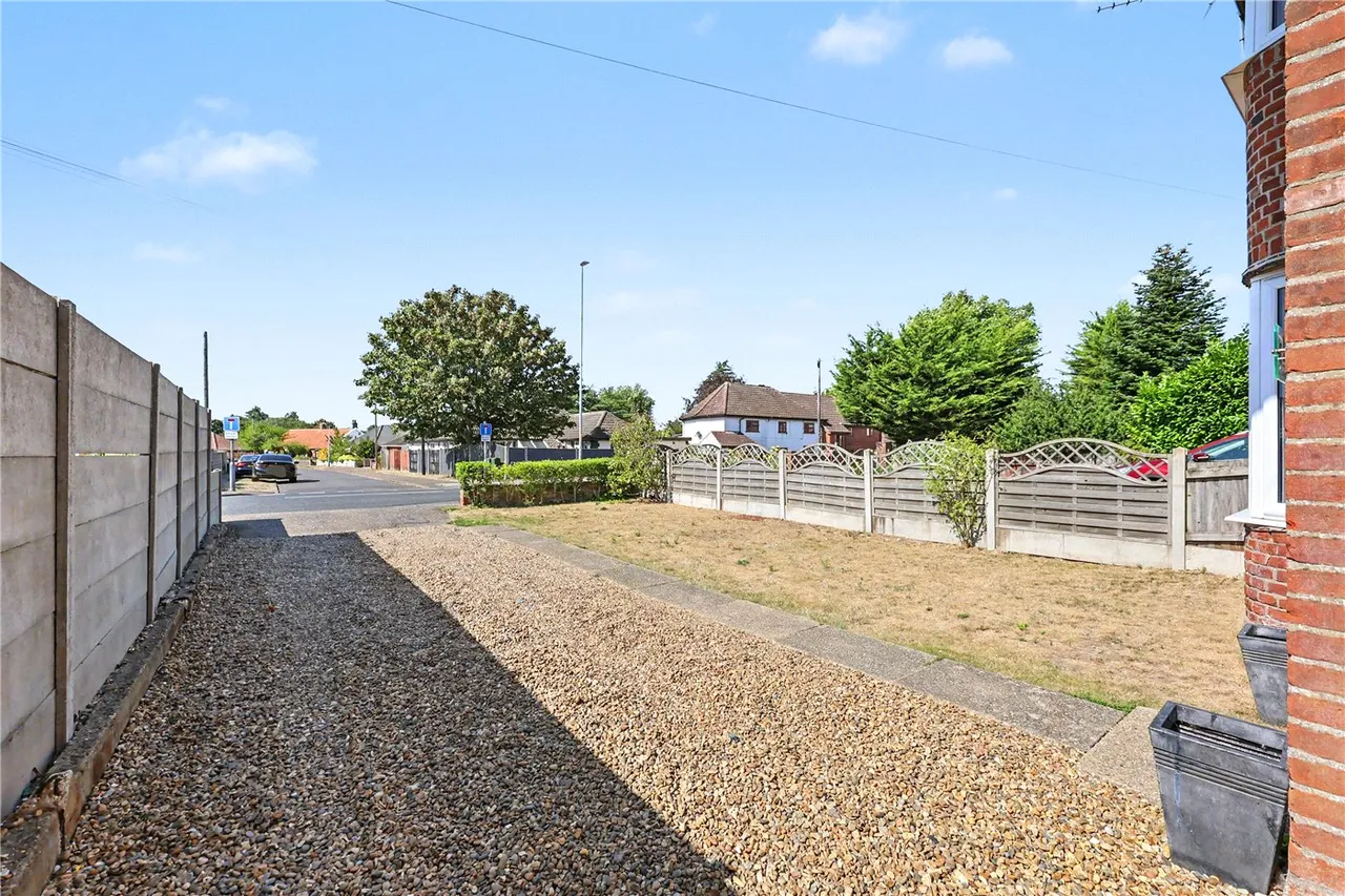 Reepham Road, Hellesdon, Norwich, Norfolk, NR6, photo 4