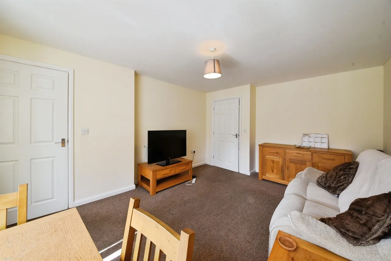 Kinross Road, Sleaford, photo 2