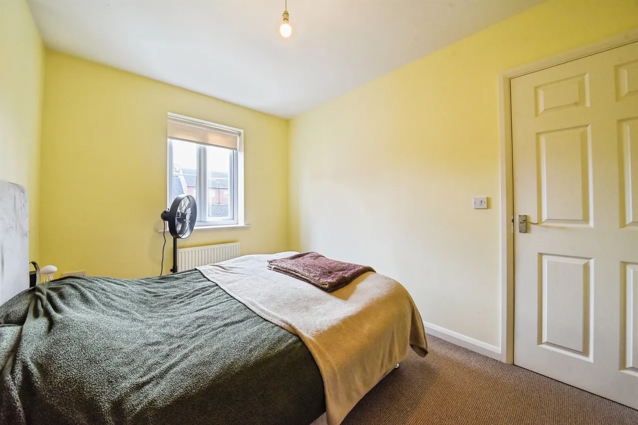 Kinross Road, Sleaford, photo 12