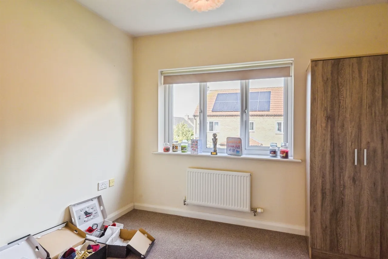 Kinross Road, Sleaford, photo 10