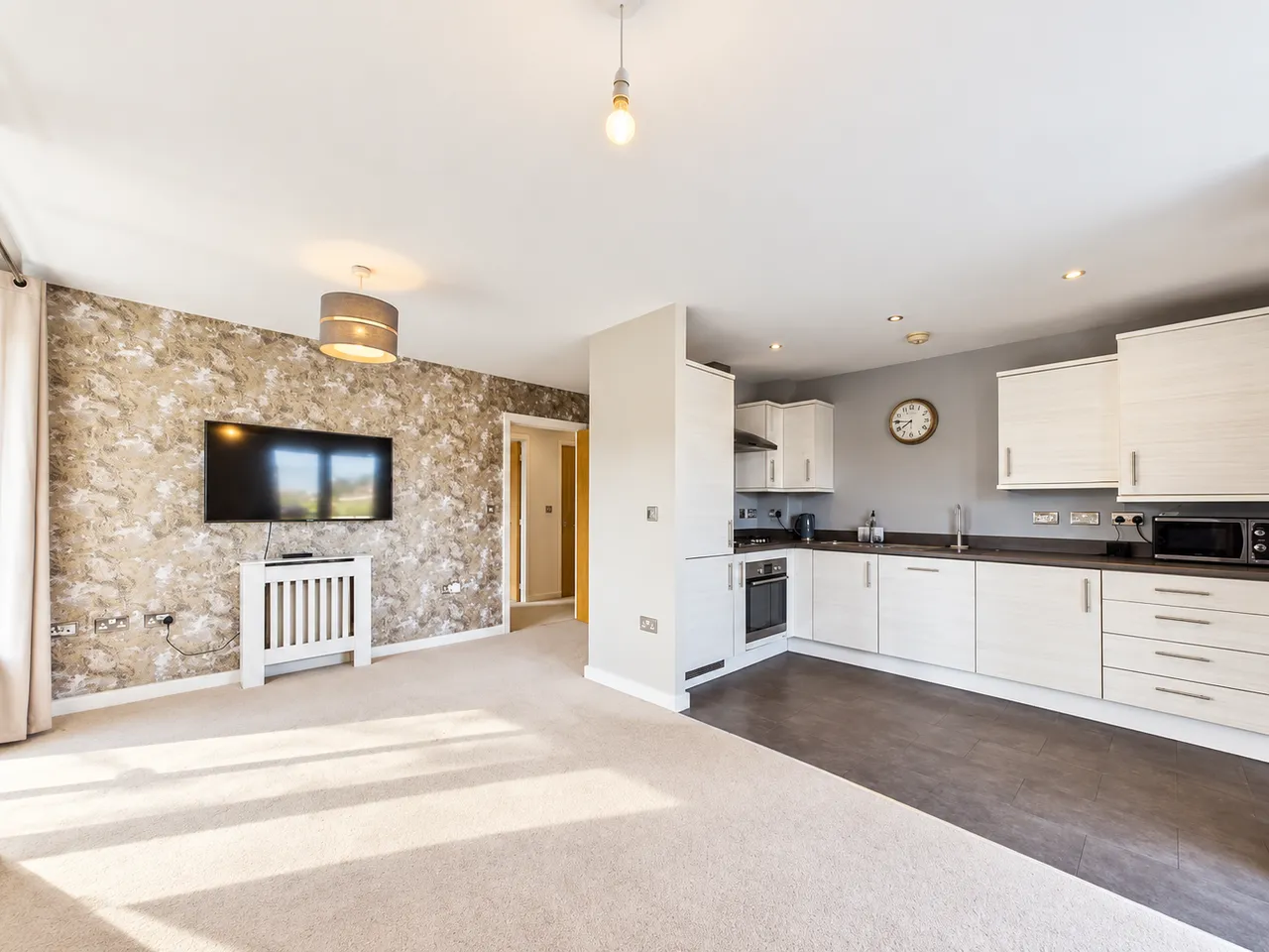 Woodhouse Close, Worcester, WR5, photo 3