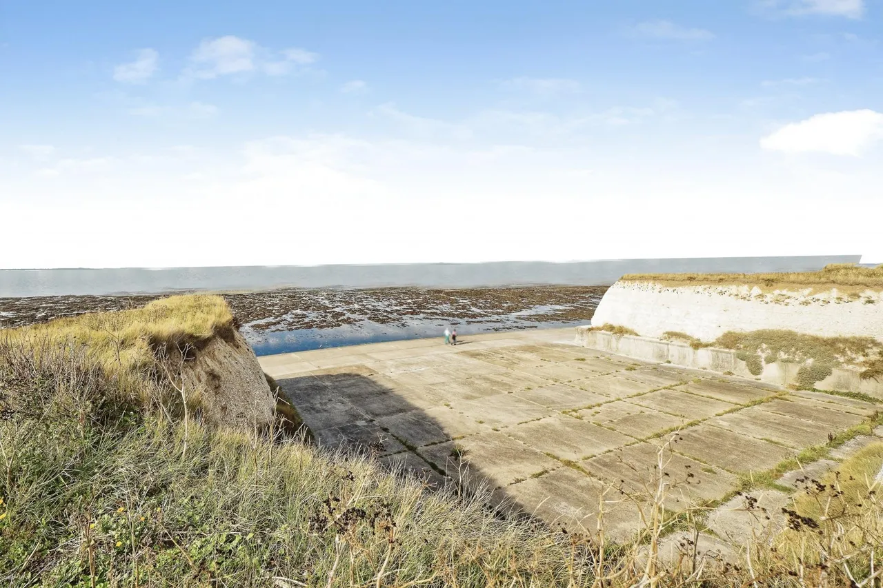Alfred Road, Birchington, CT7, photo 18