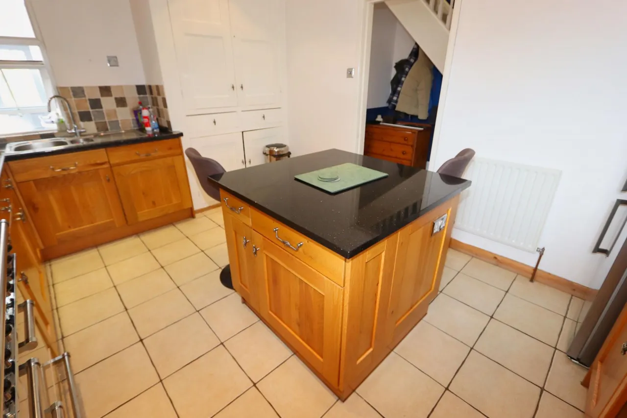 Huntingdon Road, Thrapston, NN14, photo 15