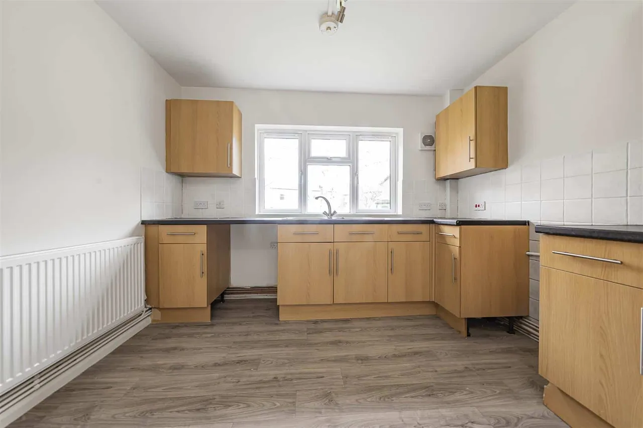 Tangier Lane, Eton, Windsor, SL4 6AH, photo 9