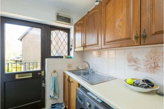Glenleigh Walk, Robertsbridge, TN32, photo 45