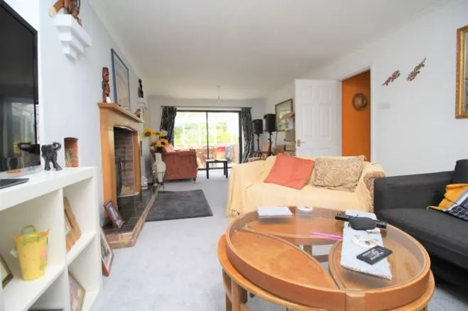 Glenleigh Walk, Robertsbridge, TN32, photo 15