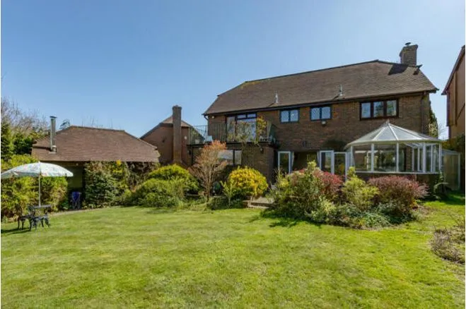 Glenleigh Walk, Robertsbridge, TN32, photo 51