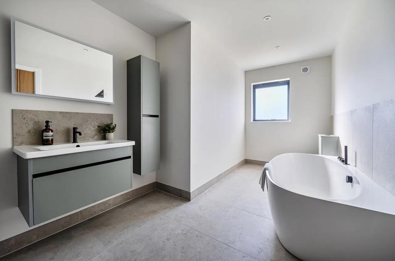 Potters Hill, Crockerton, BA12, photo 37