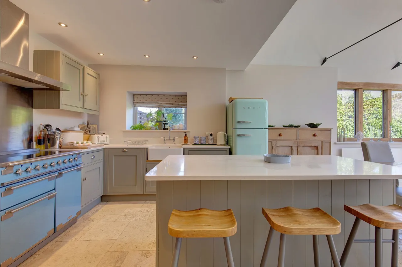 Beautifully restored and extended det, photo 2