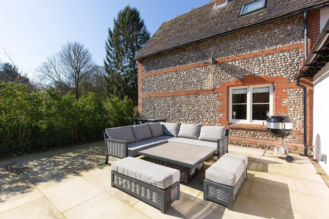 Beautifully restored and extended det, photo 19