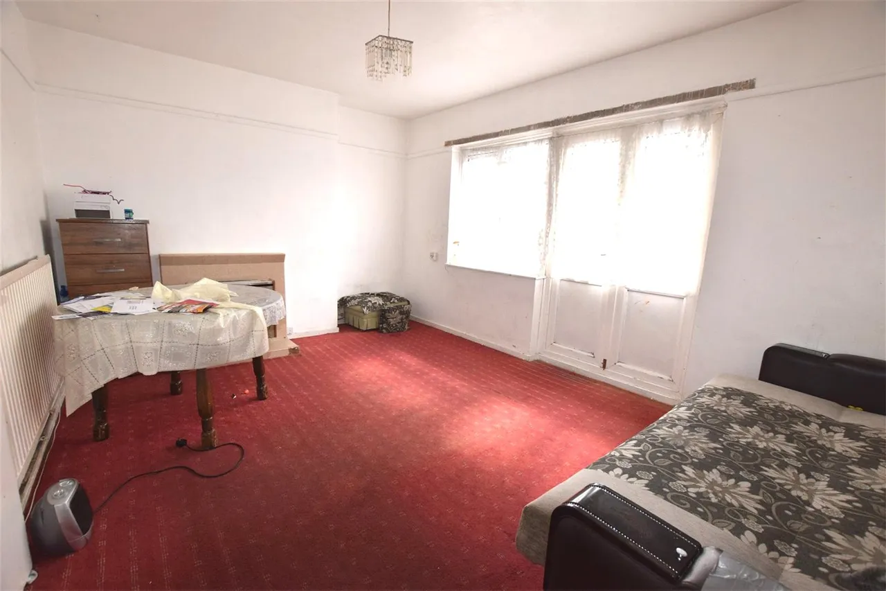 Kings Court, London, E13, photo 3