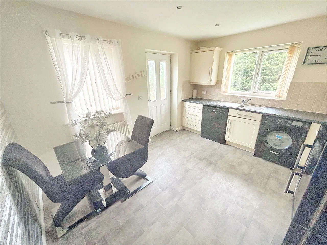 Chanters Close, Blackley, M9, photo 7