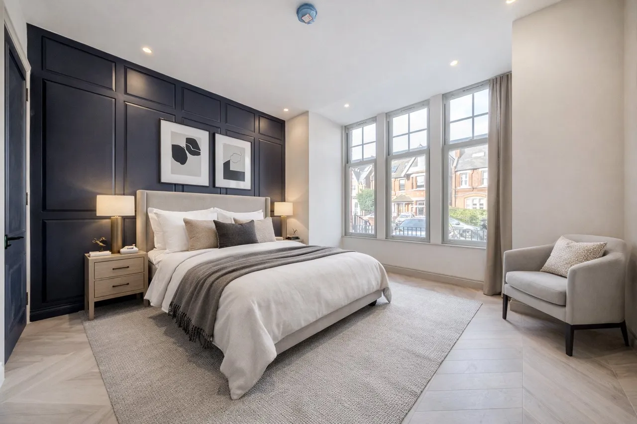 2 bed flat for sale, Gordon Road, London, W5